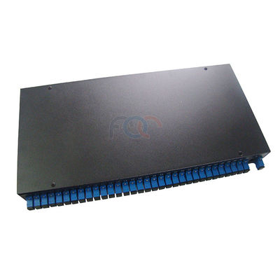 вносимая потеря 1×32 коробки Splitter PLC держателя шкафа 1U холодная стальная низкая